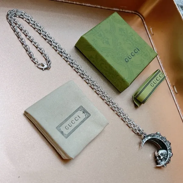 【GUCCI】ネックレス、新しいネックレス万能シンプルファッションオーナメント241015 【GUCCI】ネックレス、新しいネックレス万能シンプルファッションオーナメント241015