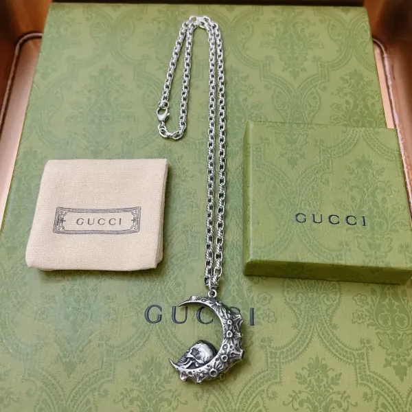 【GUCCI】ネックレス、新しいネックレス万能シンプルファッションオーナメント241015 【GUCCI】ネックレス、新しいネックレス万能シンプルファッションオーナメント241015