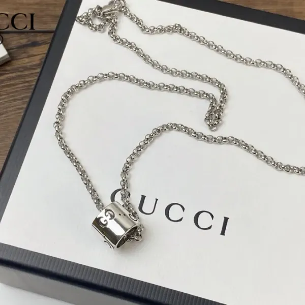【GUCCI】ネックレス、新しいネックレス万能シンプルファッションオーナメント241015 【GUCCI】ネックレス、新しいネックレス万能シンプルファッションオーナメント241015