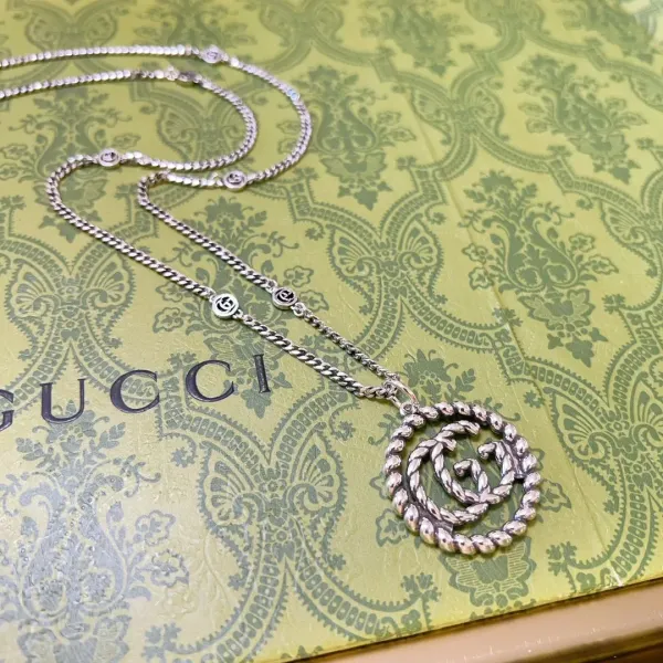【GUCCI】ネックレス、新しいネックレス万能シンプルファッションオーナメント241015 【GUCCI】ネックレス、新しいネックレス万能シンプルファッションオーナメント241015