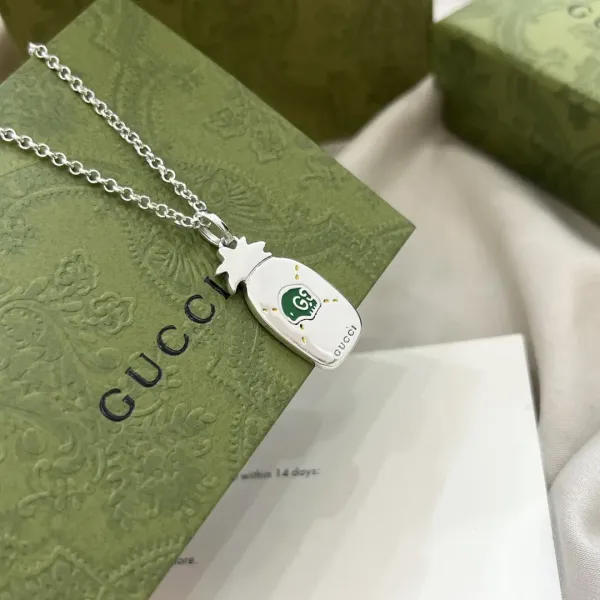 【GUCCI】ネックレス、新しいネックレス万能シンプルファッションオーナメント241015 【GUCCI】ネックレス、新しいネックレス万能シンプルファッションオーナメント241015