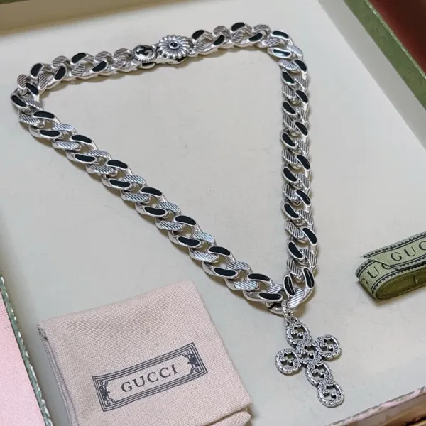 【GUCCI】ネックレス、新しいネックレス万能シンプルファッションオーナメント 240815 【GUCCI】ネックレス、新しいネックレス万能シンプルファッションオーナメント 240815