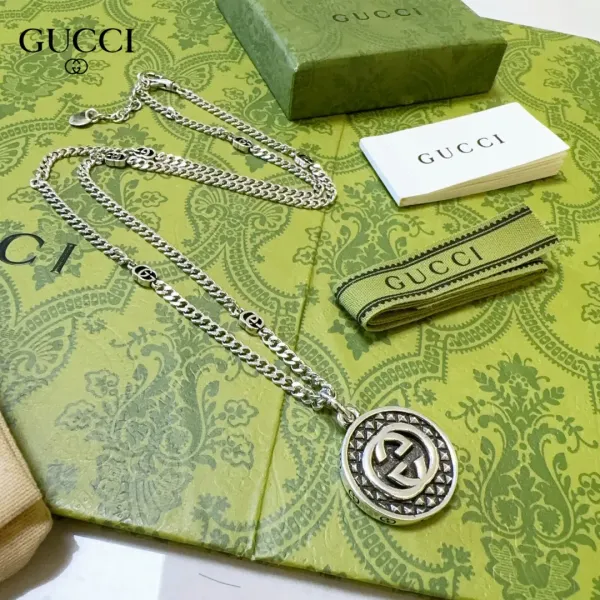 【GUCCI】ネックレス、新しいネックレス万能シンプルファッションオーナメント 2474 【GUCCI】ネックレス、新しいネックレス万能シンプルファッションオーナメント 2474