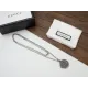 【GUCCI】ネックレス、新しいネックレス万能シンプルファッションオーナメント 【GUCCI】ネックレス、新しいネックレス万能シンプルファッションオーナメント