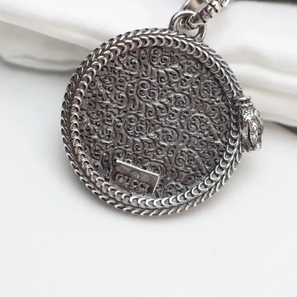 【GUCCI】ネックレス、新しいネックレス万能シンプルファッションオーナメント 【GUCCI】ネックレス、新しいネックレス万能シンプルファッションオーナメント