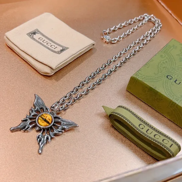 【GUCCI 】ネックレス、新しいネックレス万能シンプルファッションオーナメント 【GUCCI 】ネックレス、新しいネックレス万能シンプルファッションオーナメント