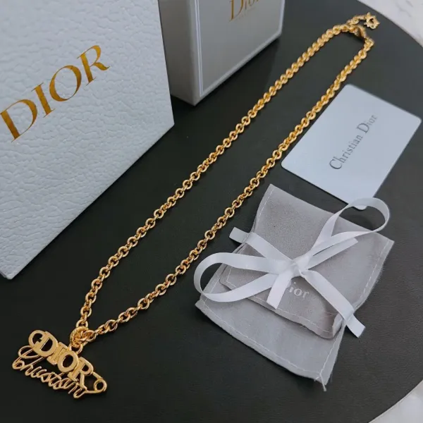 【DIOR】ネックレス、新しいネックレス万能シンプルファッションオーナメント 250301 【DIOR】ネックレス、新しいネックレス万能シンプルファッションオーナメント 250301