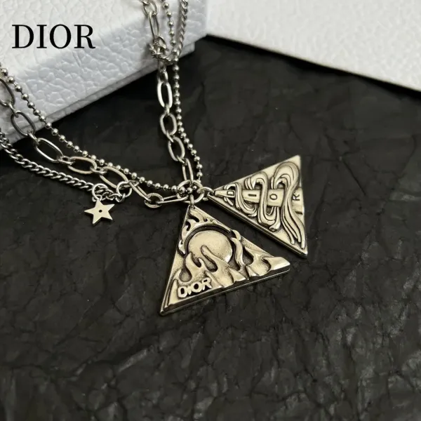 【DIOR】ネックレス、新しいネックレス万能シンプルファッションオーナメント 250301 【DIOR】ネックレス、新しいネックレス万能シンプルファッションオーナメント 250301
