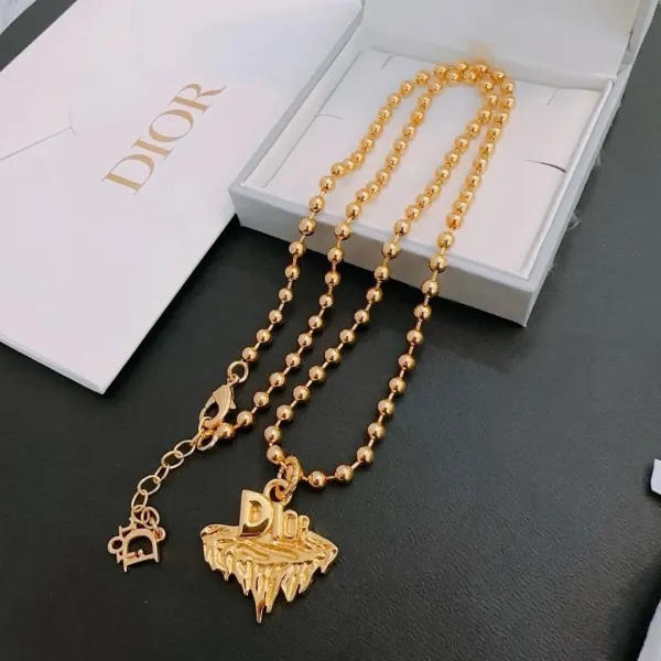 【DIOR】ネックレス、新しいネックレス万能シンプルファッションオーナメント240812 【DIOR】ネックレス、新しいネックレス万能シンプルファッションオーナメント240812