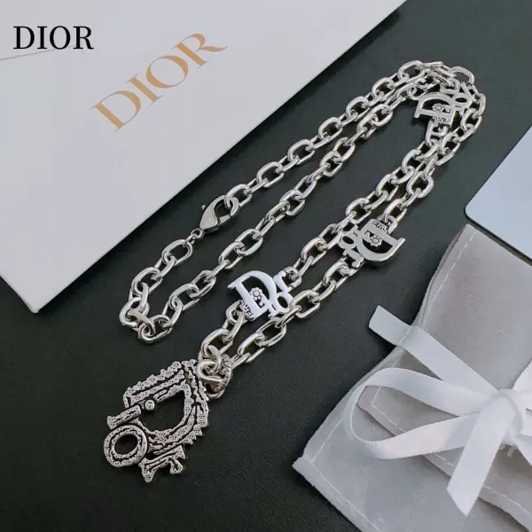 【DIOR】ネックレス、新しいネックレス万能シンプルファッションオーナメント240812 【DIOR】ネックレス、新しいネックレス万能シンプルファッションオーナメント240812