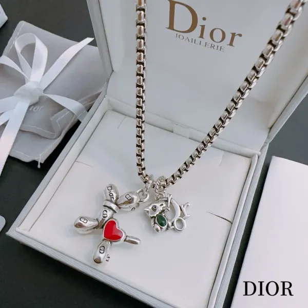 【DIOR】ネックレス、新しいネックレス万能シンプルファッションオーナメント 240730 【DIOR】ネックレス、新しいネックレス万能シンプルファッションオーナメント 240730
