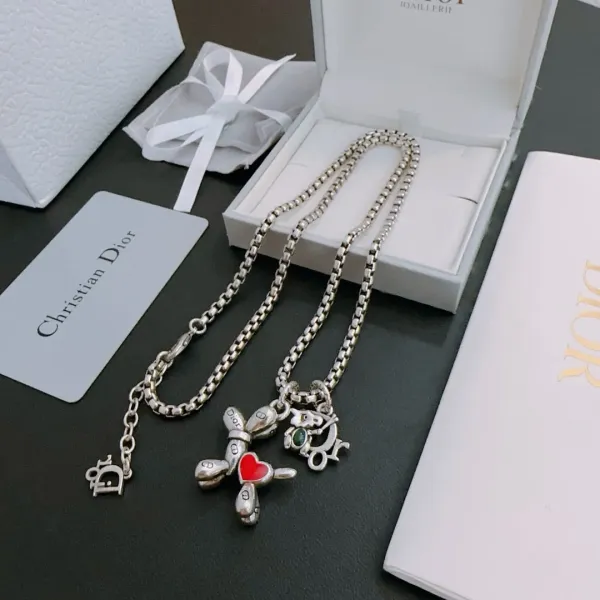 【DIOR】ネックレス、新しいネックレス万能シンプルファッションオーナメント 240730 【DIOR】ネックレス、新しいネックレス万能シンプルファッションオーナメント 240730