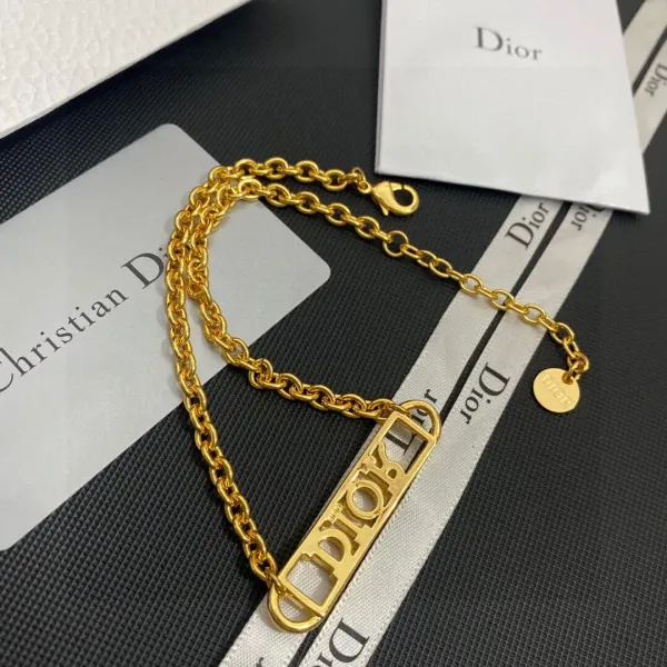 【DIOR】ネックレス、新しいネックレス万能シンプルファッションオーナメント