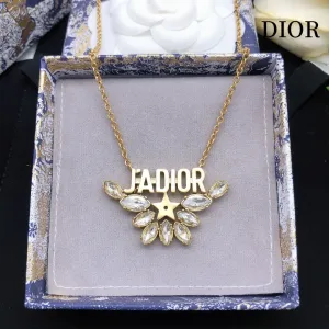 【DIOR】ネックレス、新しいネックレス万能シンプルファッションオーナメント 【DIOR】ネックレス、新しいネックレス万能シンプルファッションオーナメント