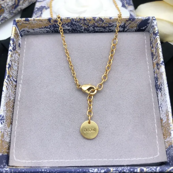 【DIOR】ネックレス、新しいネックレス万能シンプルファッションオーナメント
