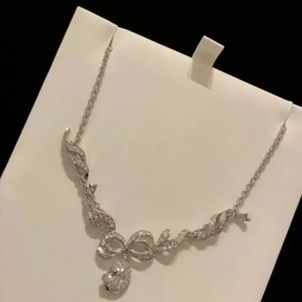 【DIOR】ネックレス、新しいネックレス万能シンプルファッションオーナメント 【DIOR】ネックレス、新しいネックレス万能シンプルファッションオーナメント