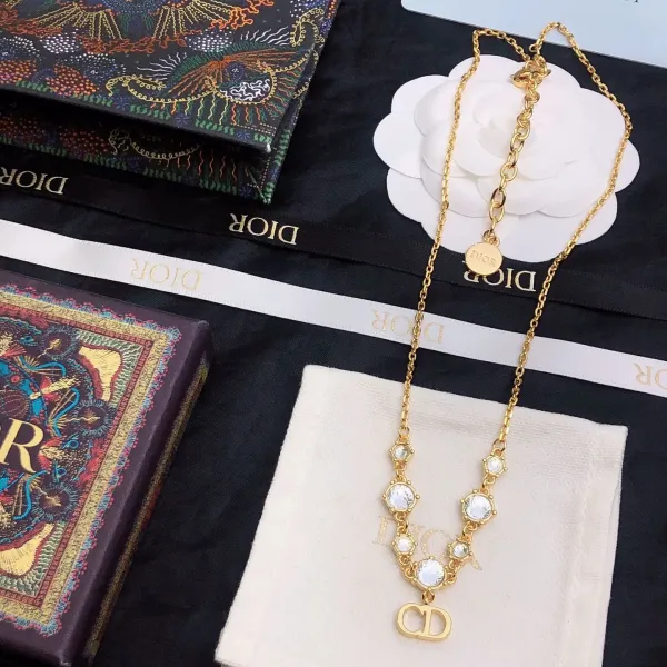 【DIOR】ネックレス、新しいネックレス万能シンプルファッションオーナメント