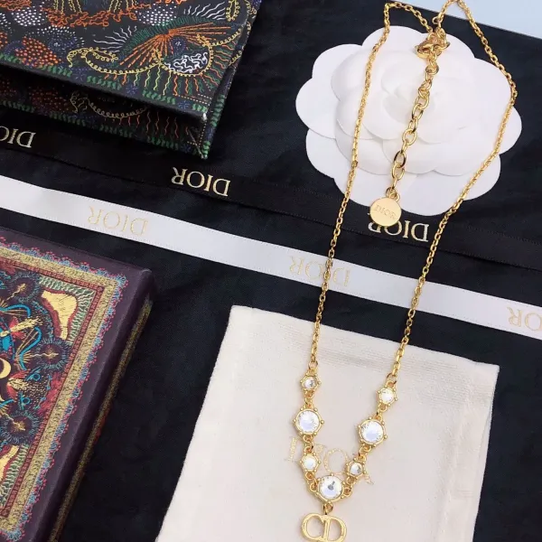 【DIOR】ネックレス、新しいネックレス万能シンプルファッションオーナメント