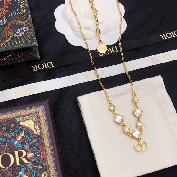 【DIOR】ネックレス、新しいネックレス万能シンプルファッションオーナメント