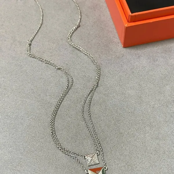 【HERMES】ネックレス、新しいネックレス万能シンプルファッションオーナメント 240730 【HERMES】ネックレス、新しいネックレス万能シンプルファッションオーナメント 240730