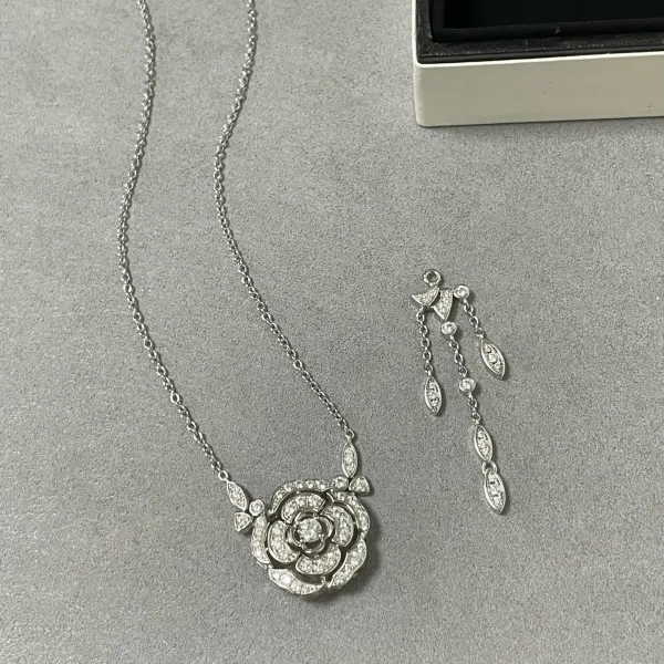【CHANEL】ネックレス、新しいネックレス万能シンプルファッションオーナメント 250228 【CHANEL】ネックレス、新しいネックレス万能シンプルファッションオーナメント 250228
