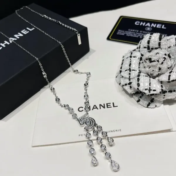 【CHANEL】ネックレス、新しいネックレス万能シンプルファッションオーナメント 241014 【CHANEL】ネックレス、新しいネックレス万能シンプルファッションオーナメント 241014