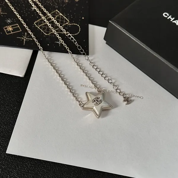 【CHANEL】ネックレス、新しいネックレス万能シンプルファッションオーナメント 2471 【CHANEL】ネックレス、新しいネックレス万能シンプルファッションオーナメント 2471