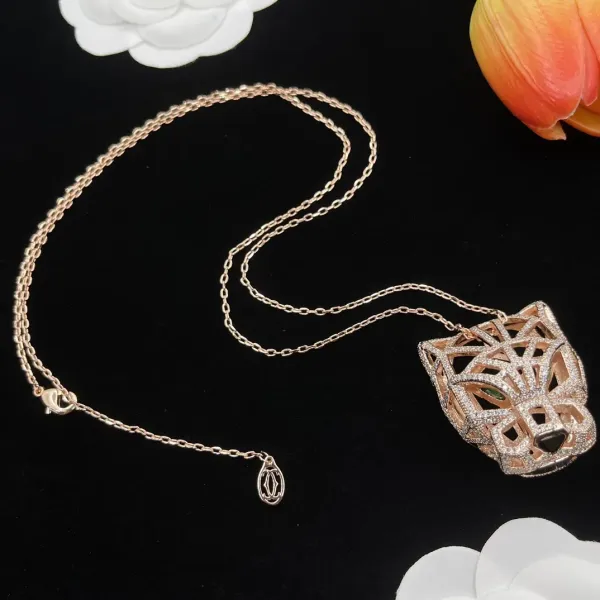 【CARTIER】ネックレス、新しいネックレス万能シンプルファッションオーナメント 2472 【CARTIER】ネックレス、新しいネックレス万能シンプルファッションオーナメント 2472