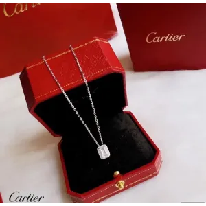 【CARTIER】ネックレス、新しいネックレス万能シンプルファッションオーナメント 2472 【CARTIER】ネックレス、新しいネックレス万能シンプルファッションオーナメント 2472