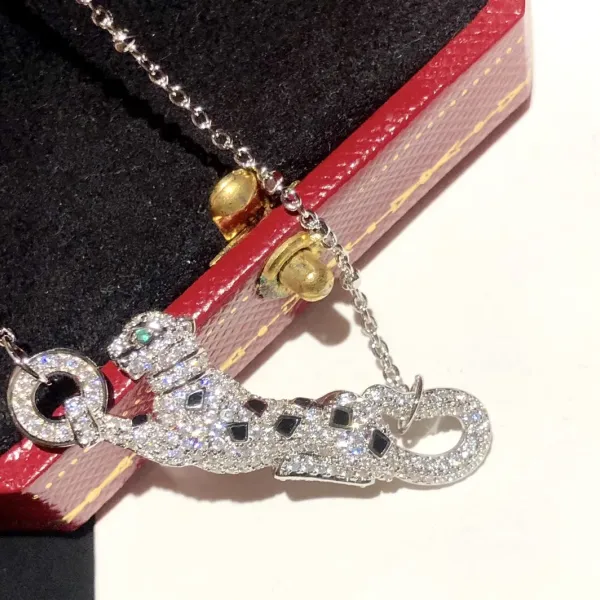 【CARTIER】ネックレス、新しいネックレス万能シンプルファッションオーナメント 【CARTIER】ネックレス、新しいネックレス万能シンプルファッションオーナメント