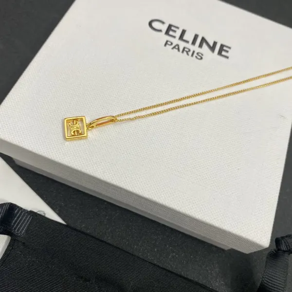 【CELINE】ネックレス、新しいネックレス万能シンプルファッションオーナメント 【CELINE】ネックレス、新しいネックレス万能シンプルファッションオーナメント