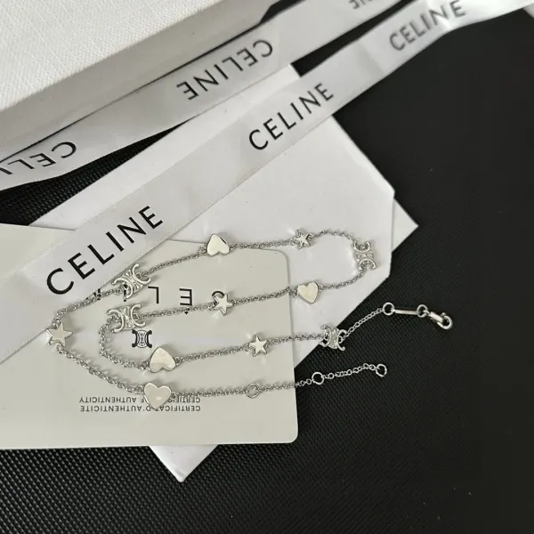 【CELINE】ネックレス、新しいネックレス万能シンプルファッションオーナメント 【CELINE】ネックレス、新しいネックレス万能シンプルファッションオーナメント