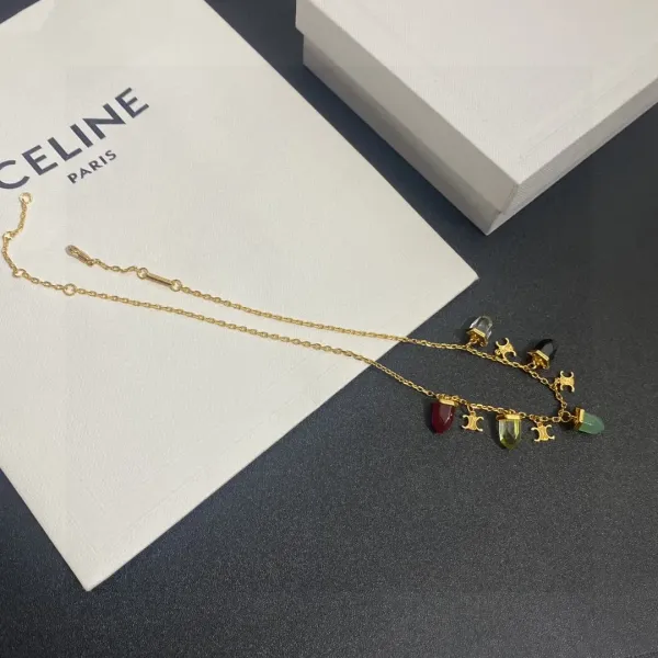 【CELINE】ネックレス、新しいネックレス万能シンプルファッションオーナメント 【CELINE】ネックレス、新しいネックレス万能シンプルファッションオーナメント