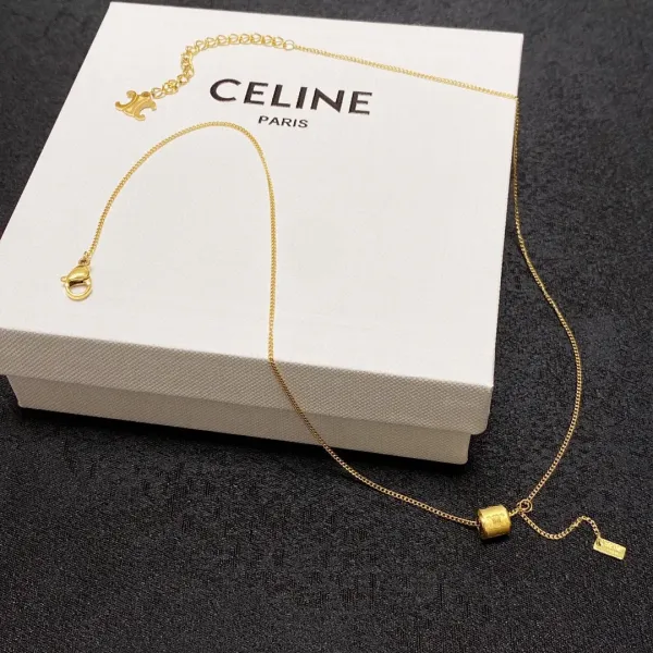 【CELINE】ネックレス、新しいネックレス万能シンプルファッションオーナメント 【CELINE】ネックレス、新しいネックレス万能シンプルファッションオーナメント