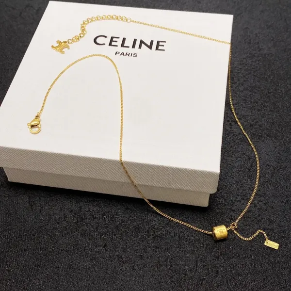 【CELINE】ネックレス、新しいネックレス万能シンプルファッションオーナメント 【CELINE】ネックレス、新しいネックレス万能シンプルファッションオーナメント