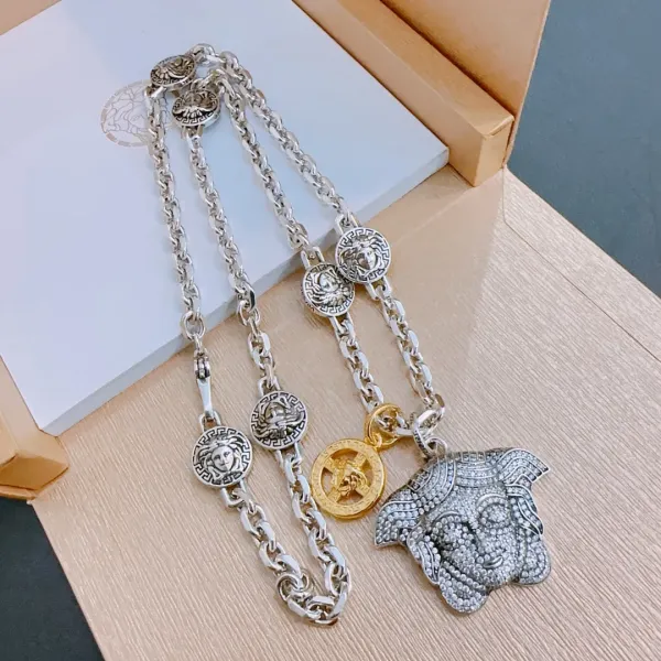 【VERSACE】ネックレス、新しいネックレス万能シンプルファッションオーナメント 2474 【VERSACE】ネックレス、新しいネックレス万能シンプルファッションオーナメント 2474