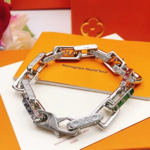 LV【LOUIS VUITTON】ブレスレット、ファッションシンプルなスタイル 241015 LV【LOUIS VUITTON】ブレスレット、ファッションシンプルなスタイル 241015