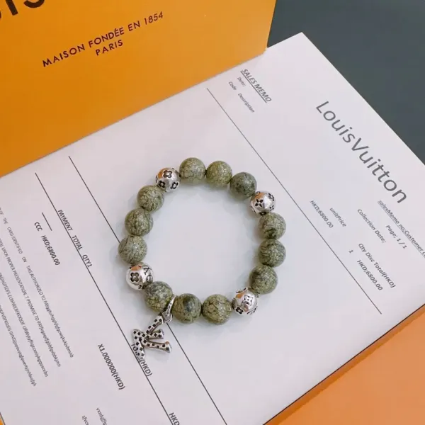【LOUIS VUITTON】ブレスレット、ファッションシンプルなスタイル240813 【LOUIS VUITTON】ブレスレット、ファッションシンプルなスタイル240813
