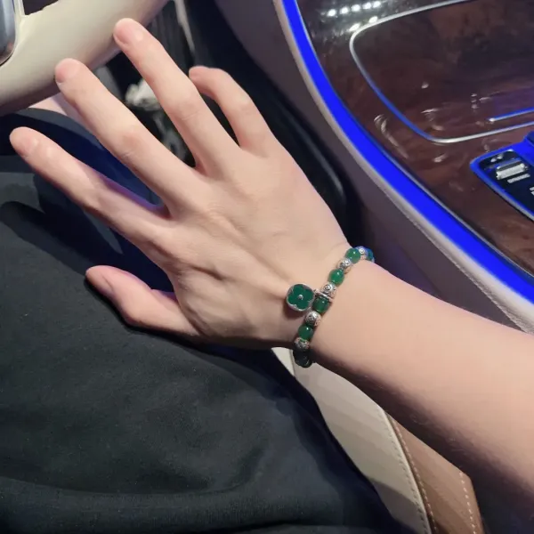 【LOUIS VUITTON】ブレスレット、ファッションシンプルなスタイル 240728