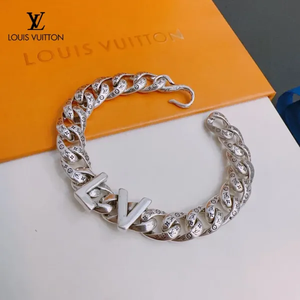 【 LOUIS VUITTON】ブレスレット、ファッションシンプルなスタイル 2472