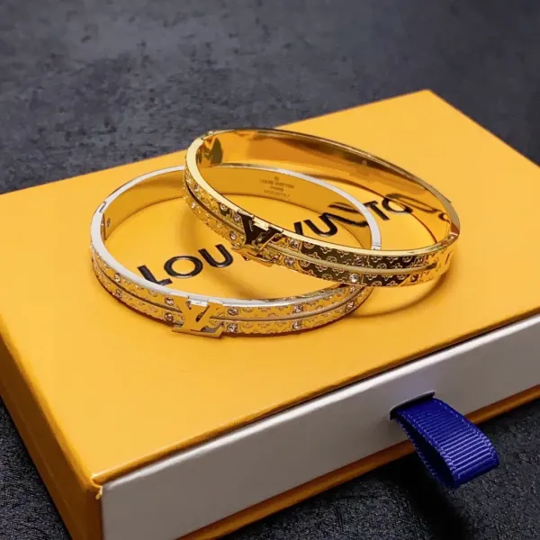 【LOUIS VUITTON】ブレスレット、ファッションシンプルなスタイル 【LOUIS VUITTON】ブレスレット、ファッションシンプルなスタイル