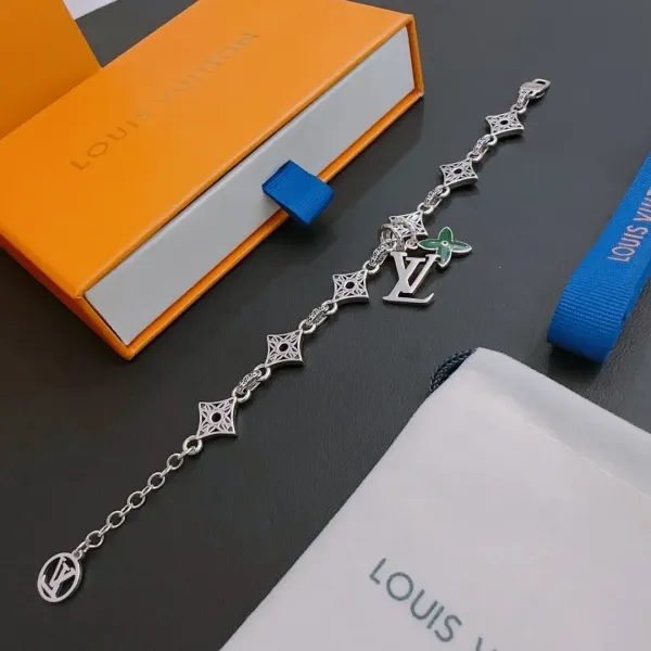 【LOUIS VUITTON】ブレスレット、ファッションシンプルなスタイル 【LOUIS VUITTON】ブレスレット、ファッションシンプルなスタイル