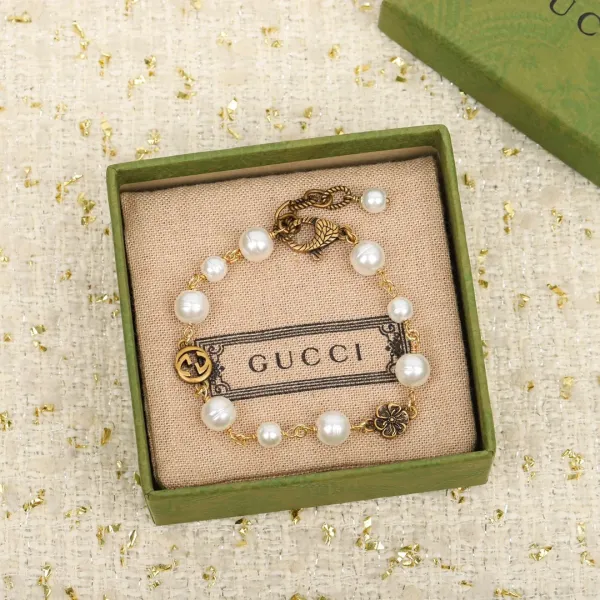 【GUCCI】ブレスレット、ファッションシンプルなスタイル 【GUCCI】ブレスレット、ファッションシンプルなスタイル