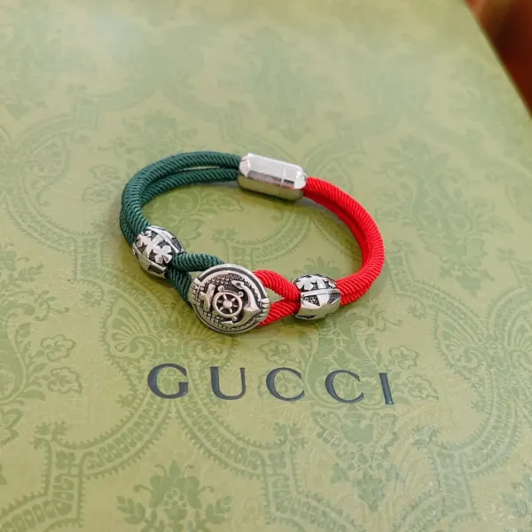 【GUCCI】ブレスレット、ファッションシンプルなスタイル 【GUCCI】ブレスレット、ファッションシンプルなスタイル