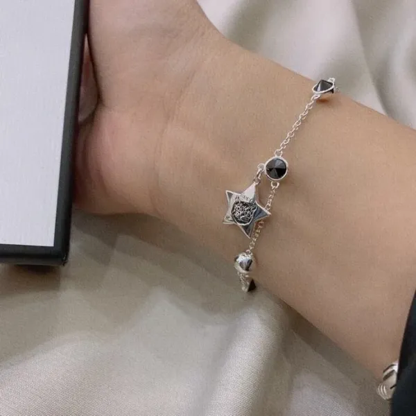 【GUCCI】ブレスレット、ファッションシンプルなスタイル 【GUCCI】ブレスレット、ファッションシンプルなスタイル