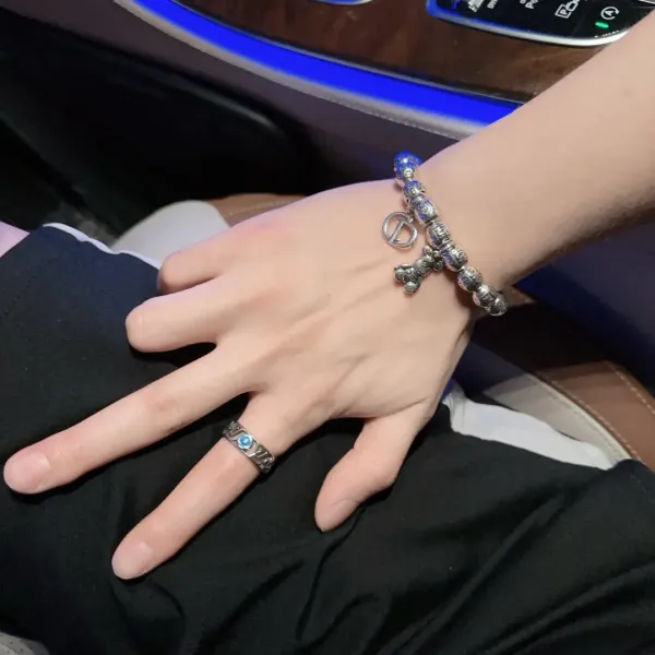 【DIOR】ブレスレット、ファッションシンプルなスタイル 240730 【DIOR】ブレスレット、ファッションシンプルなスタイル 240730