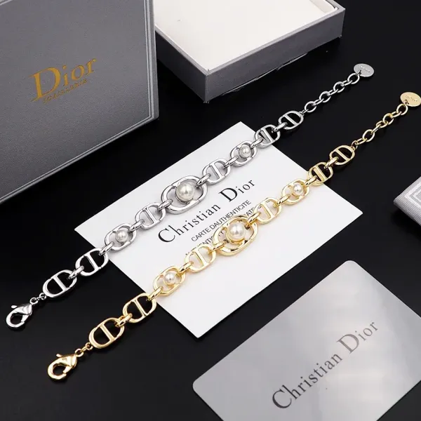 【DIOR】ブレスレット、ファッションシンプルなスタイル 2473 【DIOR】ブレスレット、ファッションシンプルなスタイル 2473