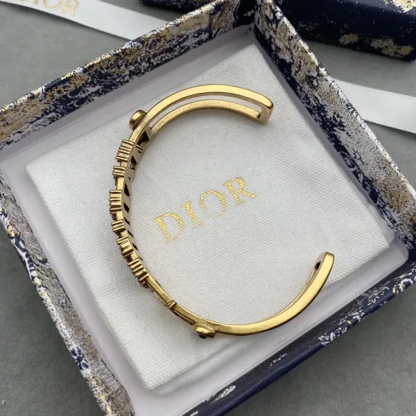 【DIOR】ブレスレット、ファッションシンプルなスタイル 2473