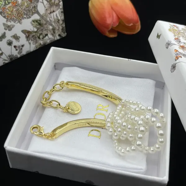 【DIOR】ブレスレット、ファッションシンプルなスタイル 2473 【DIOR】ブレスレット、ファッションシンプルなスタイル 2473
