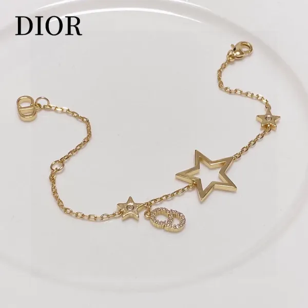 【DIOR】ブレスレット、ファッションシンプルなスタイル 【DIOR】ブレスレット、ファッションシンプルなスタイル